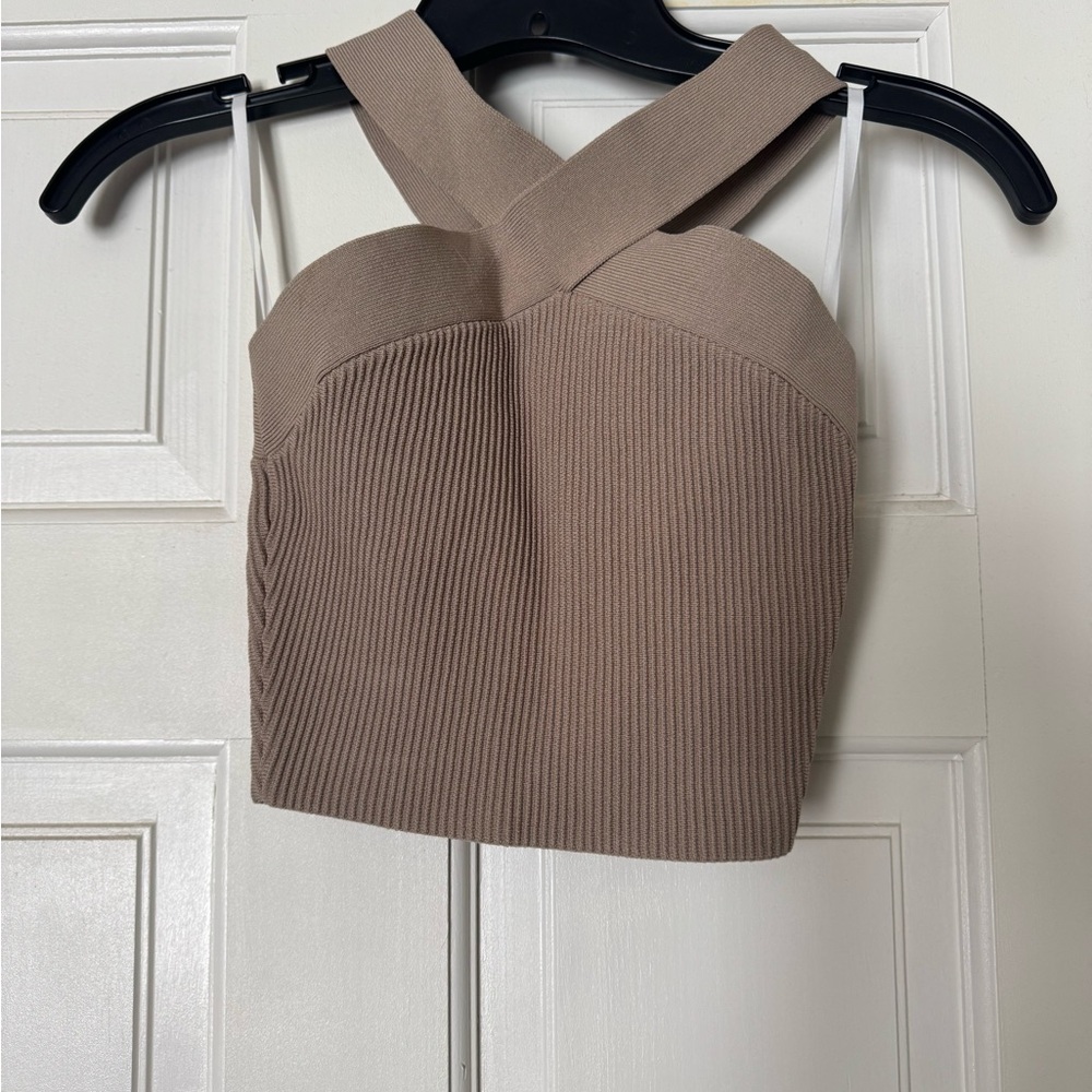 Aritzia Babaton cross-strap crop tank